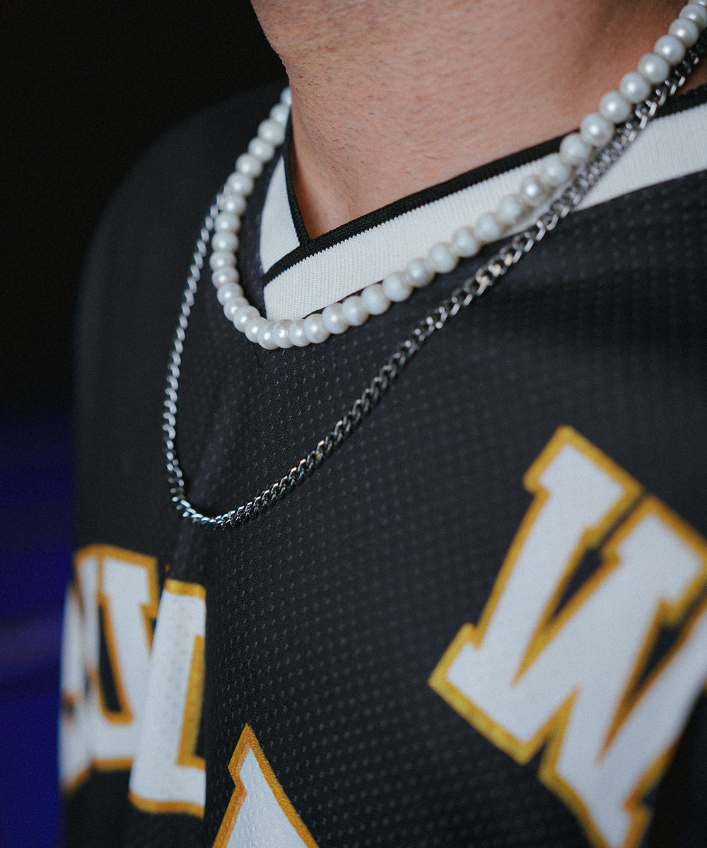 UNISEX Zaavs Bold BULLS Basketball Jersey
