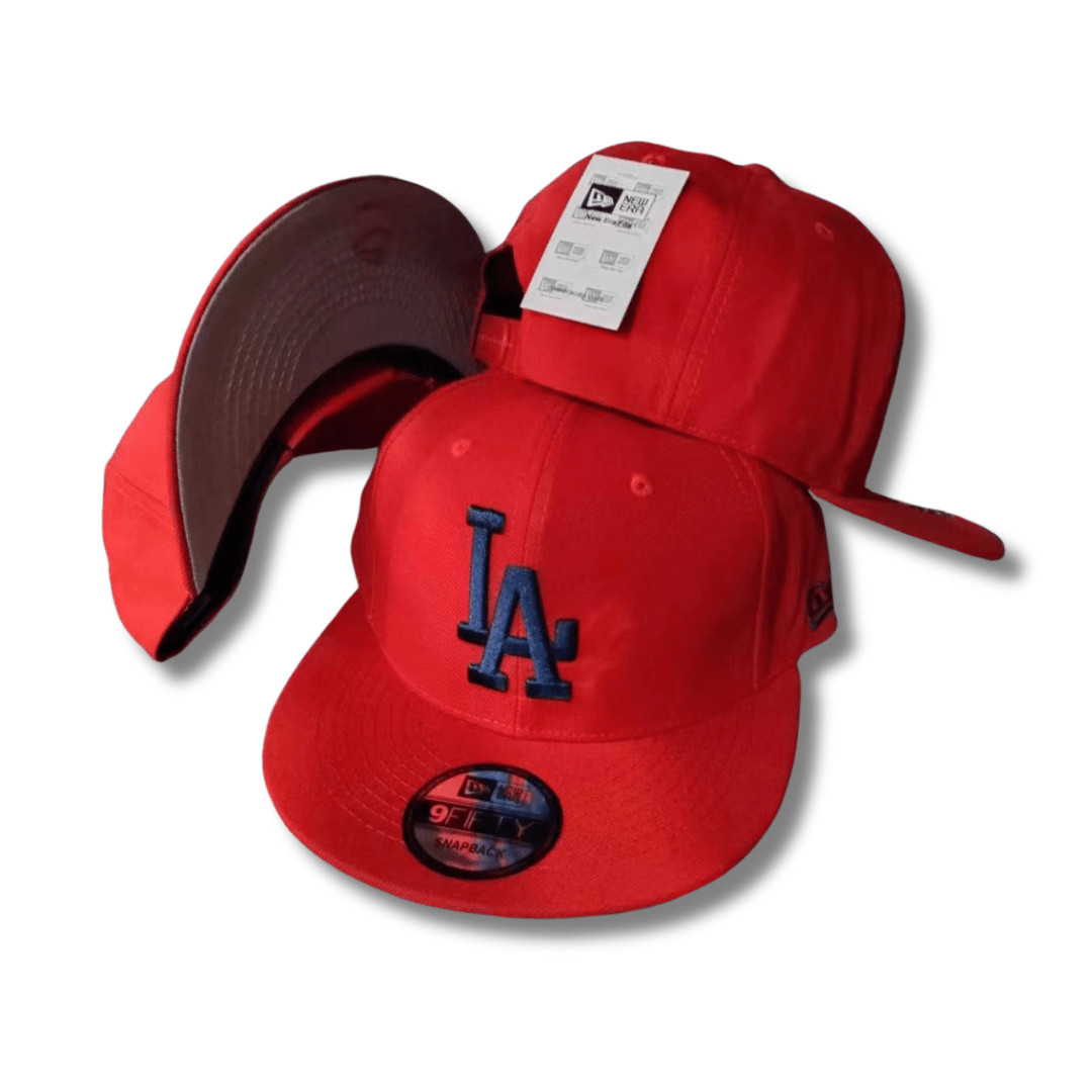Los Angeles Dodgers Red with Blue Embroidered Logo – Snapback Cap