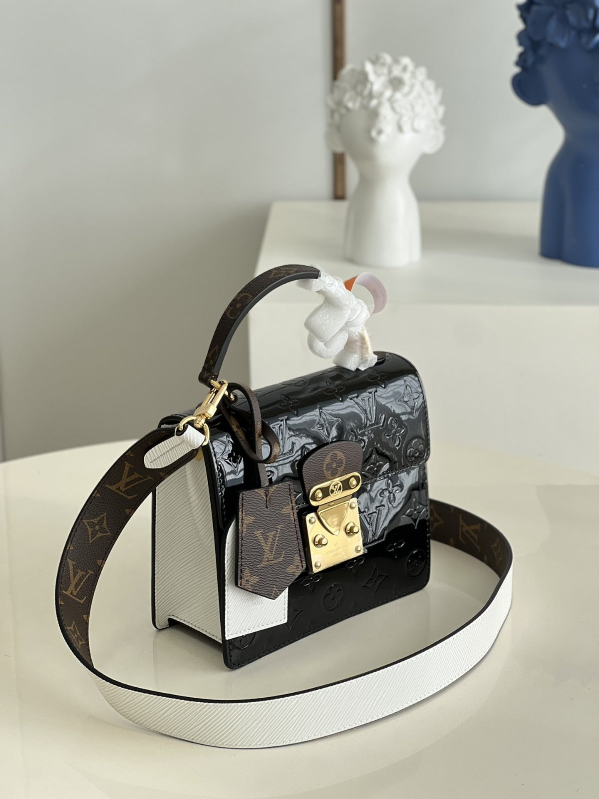LOUIS VUITTON Noir Monogram Vernis Leather Spring Street NM Bag